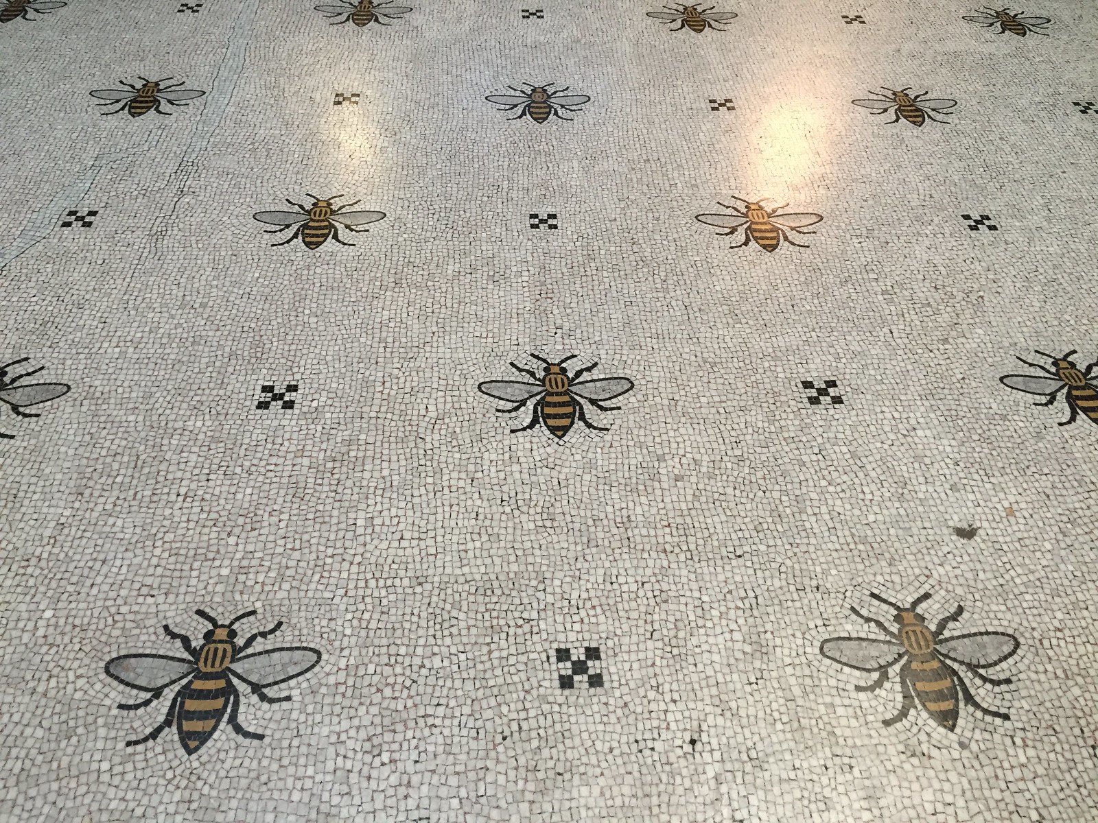 Manchester worker bee