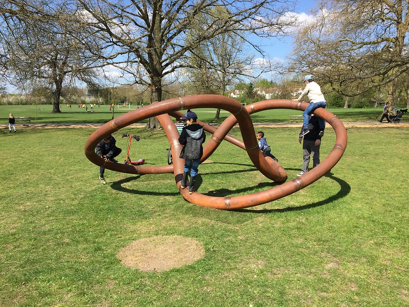 Conrad Shawcross Three Perpetual Chords